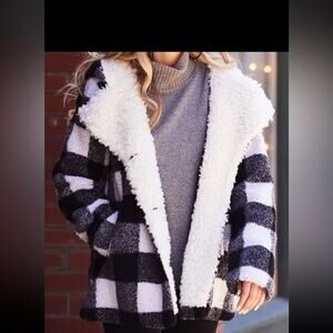 Steve Madden Plaid Hooded Coat plus size 3x black white cozy
